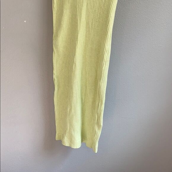 Banana Republic Lemon Green Knit Dress NEW - Picture 3 of 4